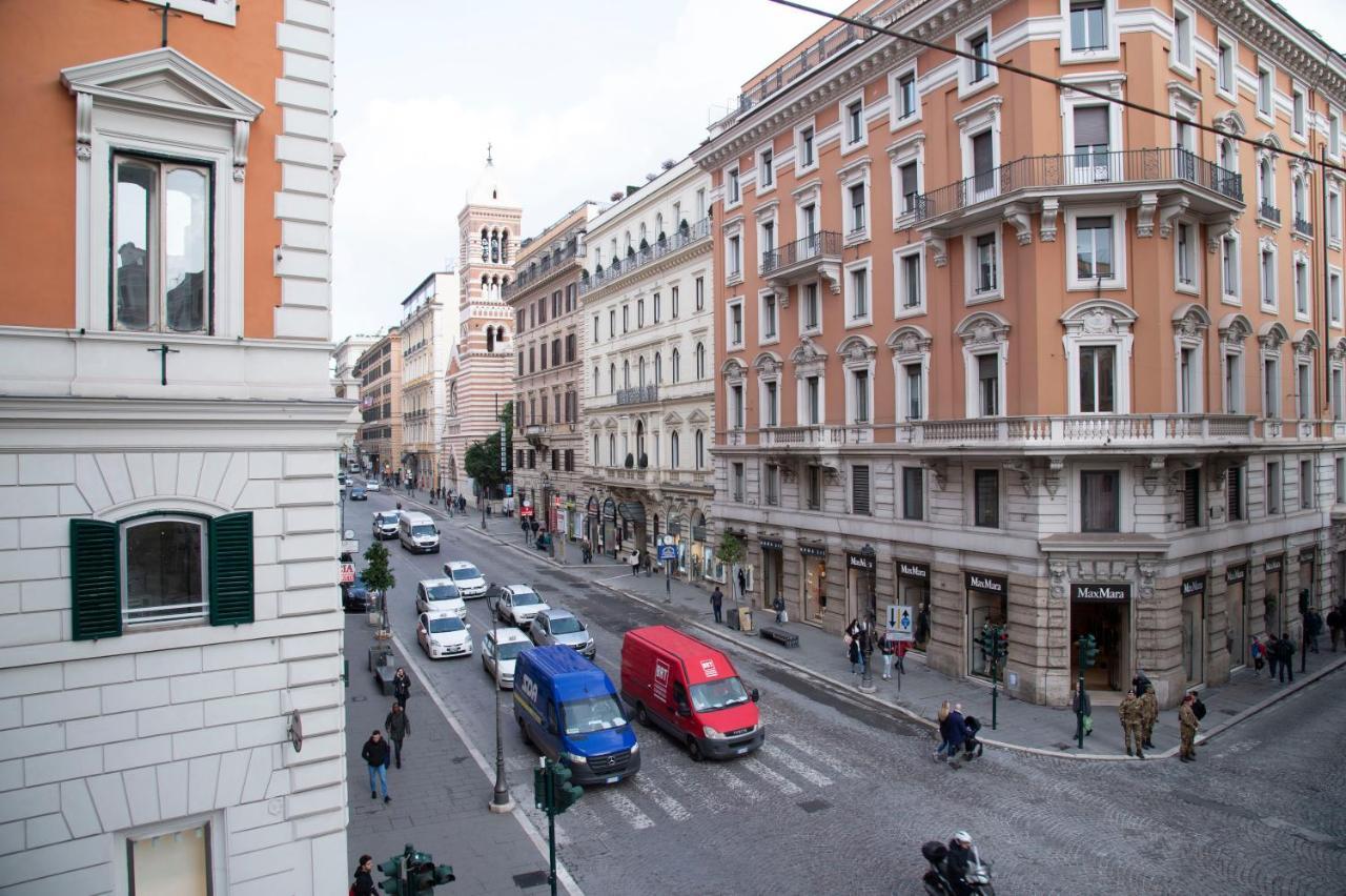 Nazionale 221 Mamila Suite Рим Екстериор снимка
